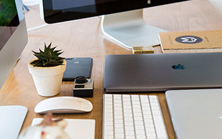 开云官网-印尼羽毛球队惊天逆转，日本羽毛球队折戟，谌龙神奇助攻震撼赛场