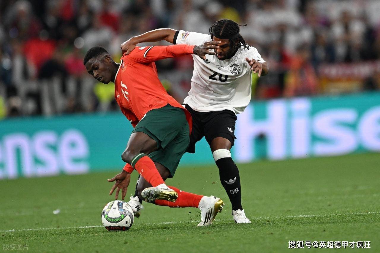 开云平台-关于欧国联赛中球员们在比赛中大放异彩，振奋人心的信息