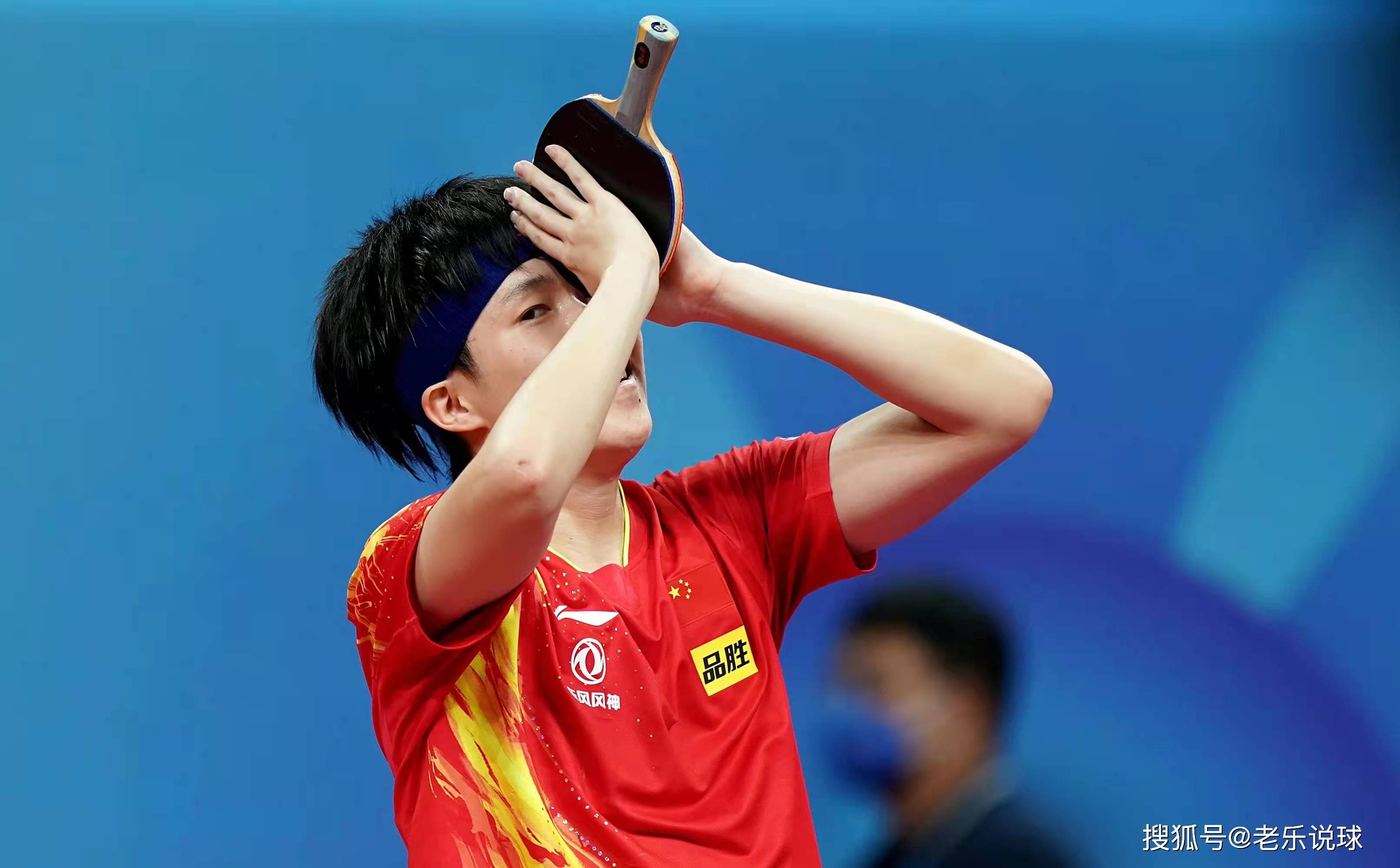 开云体育登录-包含CLG鏖战HKA，Jankos极限生还后反打焦点之战成都决赛之夜，技惊四座的词条