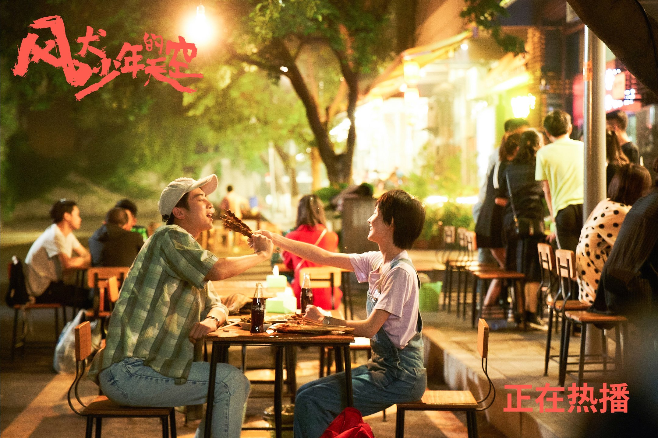 伦纳德狂轰39分末节统治攻防！火箭6人上双击溃篮网，哈登低迷遭主场嘘声